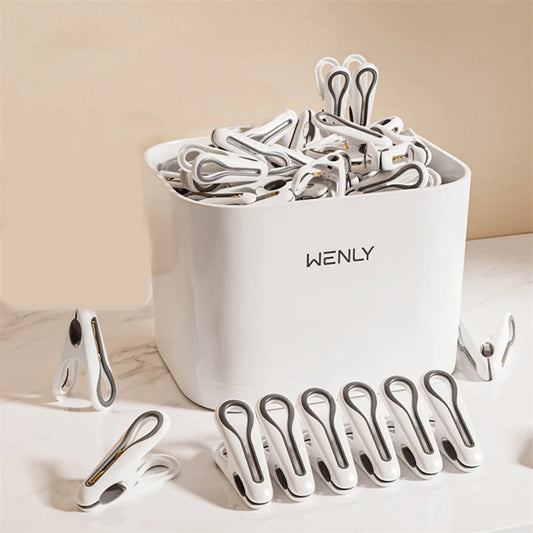 Durable Plastic Laundry Clips for Household Use