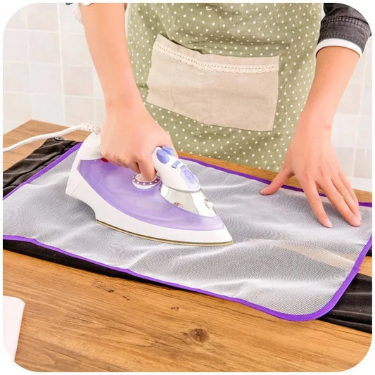 Protective Mesh Ironing Mat – Heat Insulation Pad